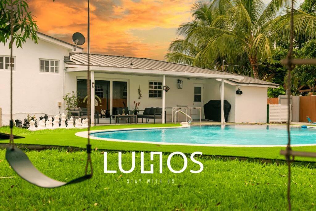 Miami Fun Home With Pool & Games L30 Bagian luar foto